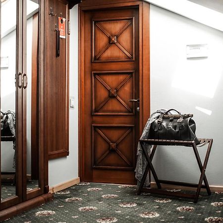 Hotel Ekaterinoslav à Dnipro Extérieur photo