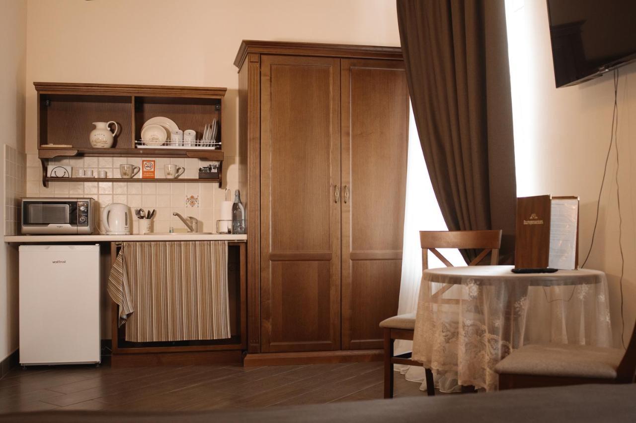 Hotel Ekaterinoslav à Dnipro Extérieur photo