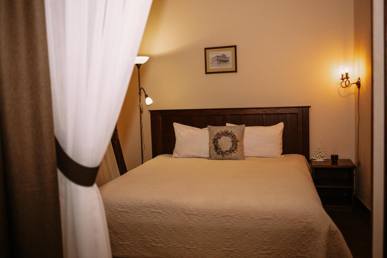 Hotel Ekaterinoslav à Dnipro Extérieur photo