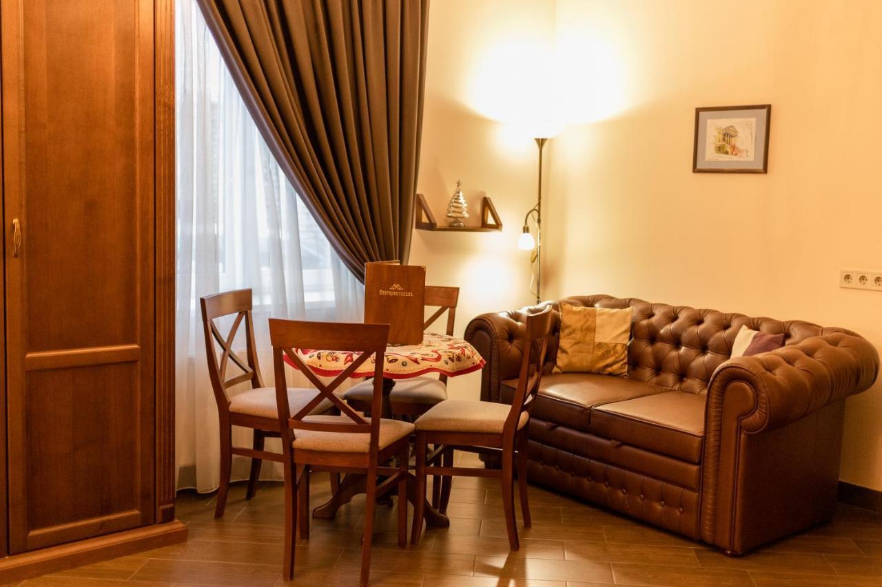 Hotel Ekaterinoslav à Dnipro Extérieur photo