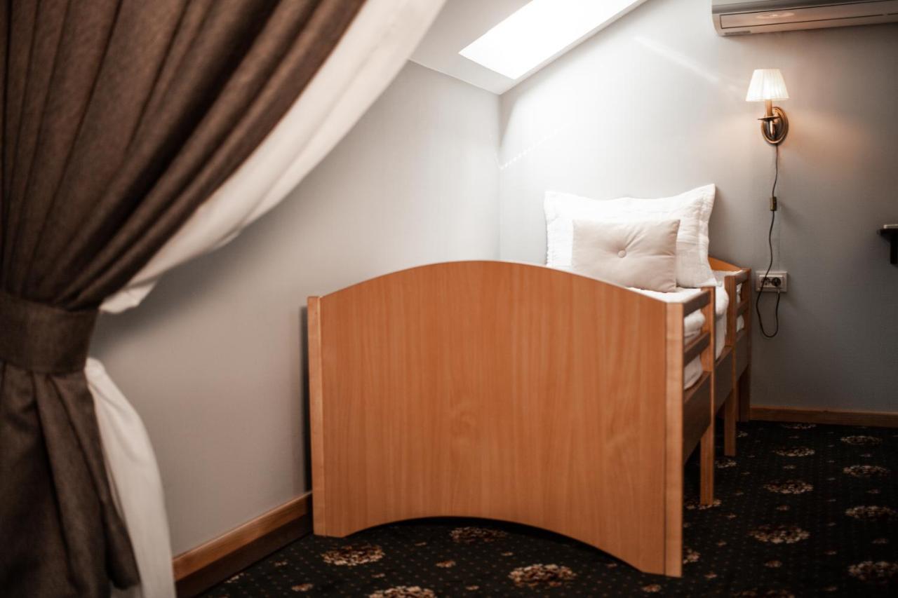 Hotel Ekaterinoslav à Dnipro Extérieur photo