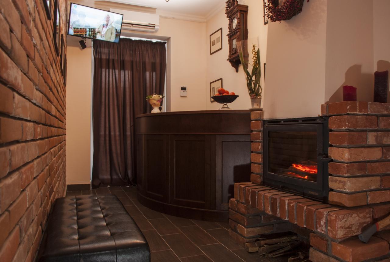 Hotel Ekaterinoslav à Dnipro Extérieur photo