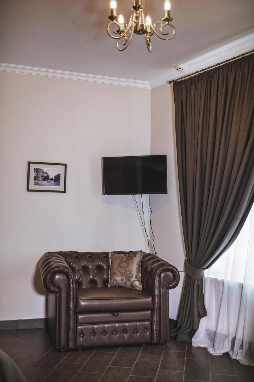 Hotel Ekaterinoslav à Dnipro Extérieur photo